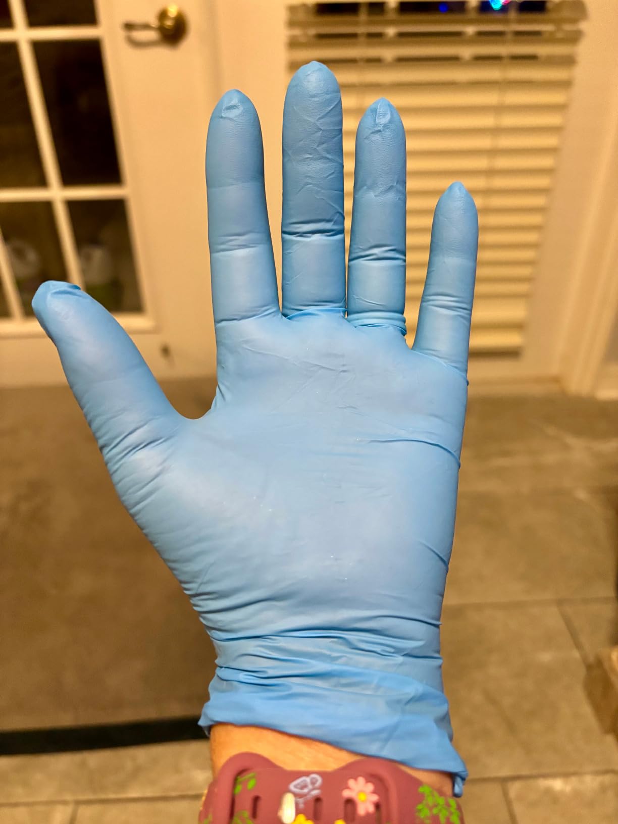 disposable gloves